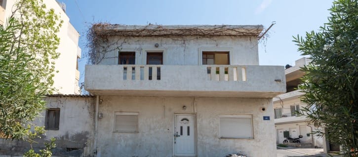 Ελεγχόμενη κατεδάφιση στα Δειλινά